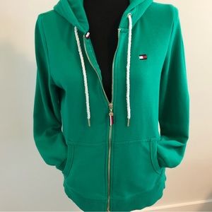 Green Tommy Hilfiger sweatshirt with zipper :D
